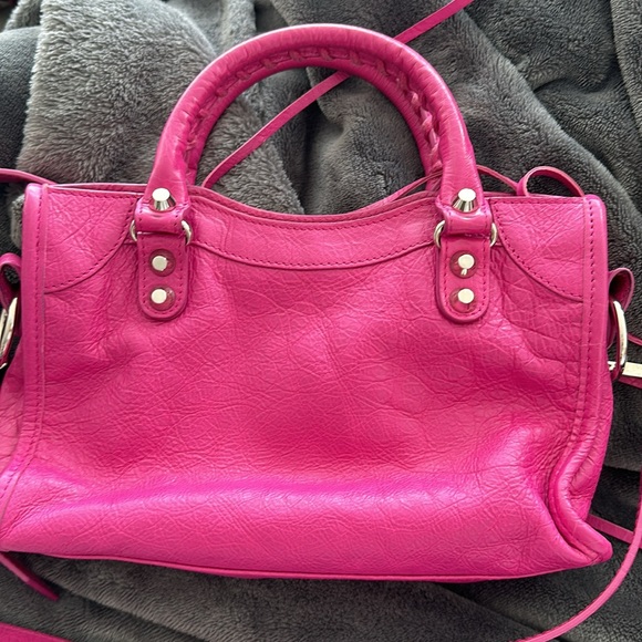 Balenciaga Fuchsia small motorcycle handbag - Picture 3 of 8